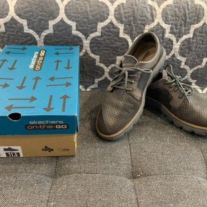 SKECHERS PERFORMANCE SHOES 11.5